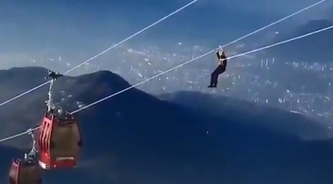 Fransa'da yüzden fazla kişi dağda mahsur kaldı