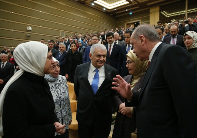 Cumhurbaşkanı Erdoğan, "Gurbet Kuşları" belgeselinin galasına katıldı