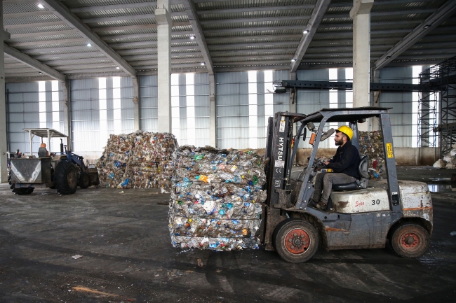 Antalya'da geri dönüşümle 60 bin konuta elektrik sağlanıyor