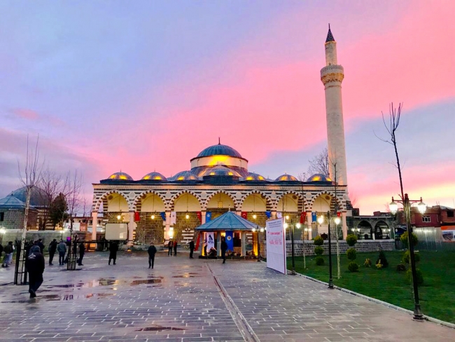 Devlet Sur'u yeniden yaşamla buluşturdu