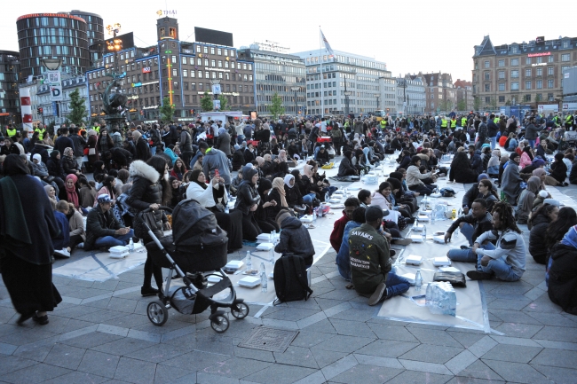 Danimarka'da Müslümanlara provokasyon