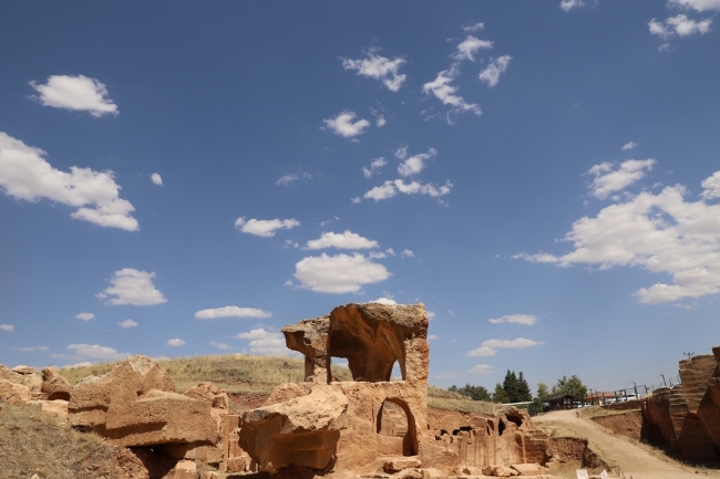 Dara Antik Kenti'nde kazı çalışmaları yeniden başladı