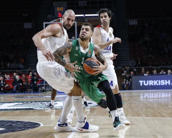 Darüşşafaka Doğuş, CSKA'yı devirdi