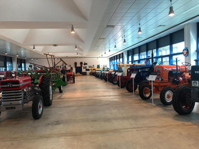 Emektar traktör ve klasikler İstanbul Park'ta