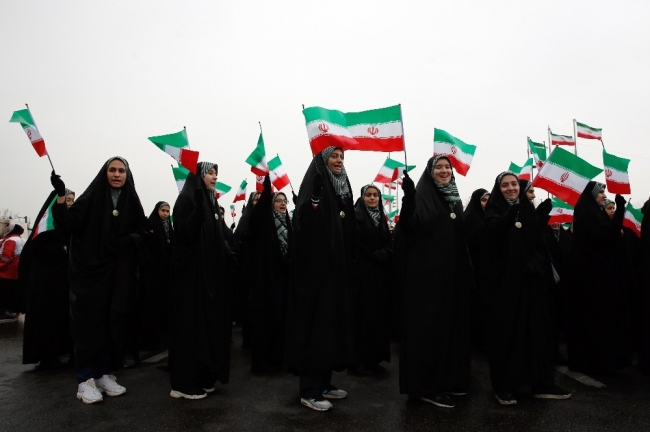 İran devrimin 40. yıl dönümünü kutladı