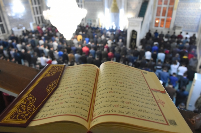 Regaip Kandili tüm yurtta dualarla idrak edildi