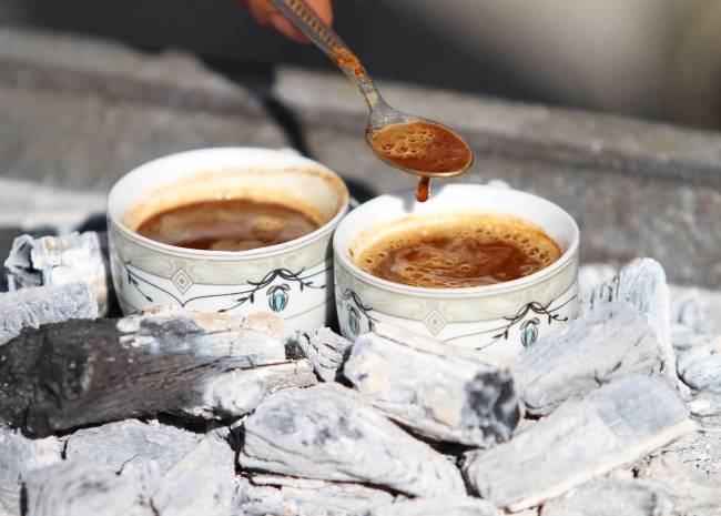 Aroması, köpüğü, telvesiyle 500 yıllık gelenek: Türk kahvesi