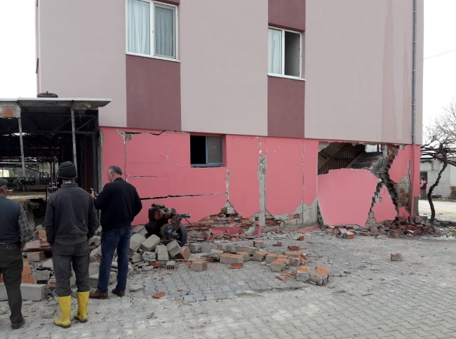 Denizli'de 5,5 büyüklüğünde deprem