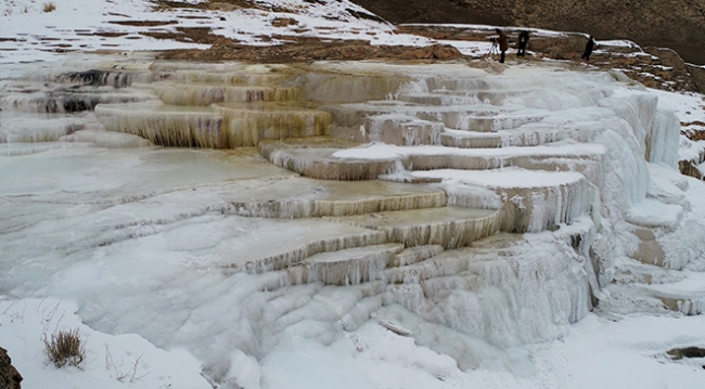 Van'ın Başkale ilçesindeki Dereiçi Travertenleri | Fotoğraf: AA