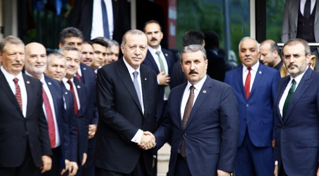 Cumhurbaşkanı Erdoğan BBP'yi ziyaret etti