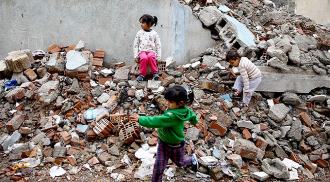 Doğu Guta ablukasından kurtulan aile Türkiye'ye sığındı