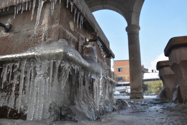 Doğu Anadolu buz tuttu