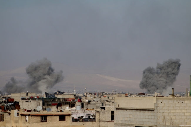 Esed rejimi, Doğu Guta'da "ateşkes" dinlemiyor: 23 ölü