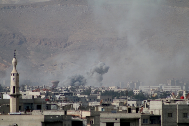 Esed rejimi, Doğu Guta'da "ateşkes" dinlemiyor: 23 ölü