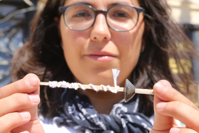 Domuztepe'de 8 bin yıllık tıraş bıçağı ve kirmen bulundu