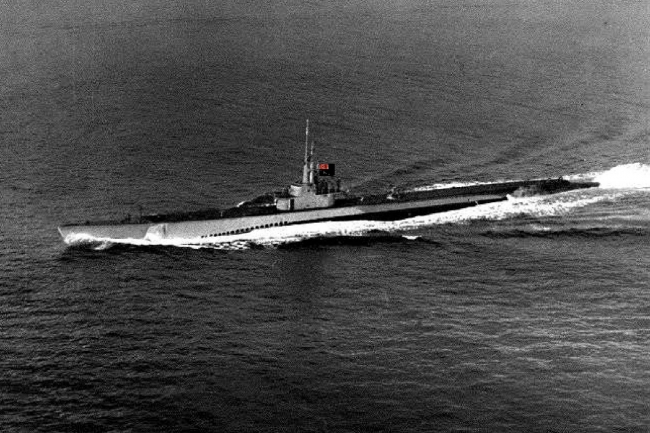 Dumlupınar denizaltısı 65 yıl önce 81 mürettebatıyla battı