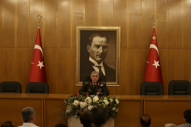 15 Temmuz'da Atatürk Havalimanı'nda neler yaşandı?