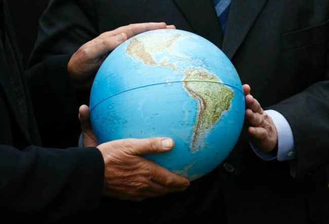 10 yıl öncesine kıyasla Avrupa "daha kutuplu"