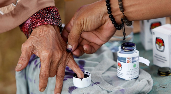 Endonezyalılar sandık başında