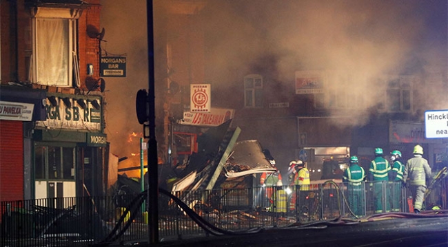 İngiltere'nin Leicester kentindeki patlamada 5 kişi hayatını kaybetti