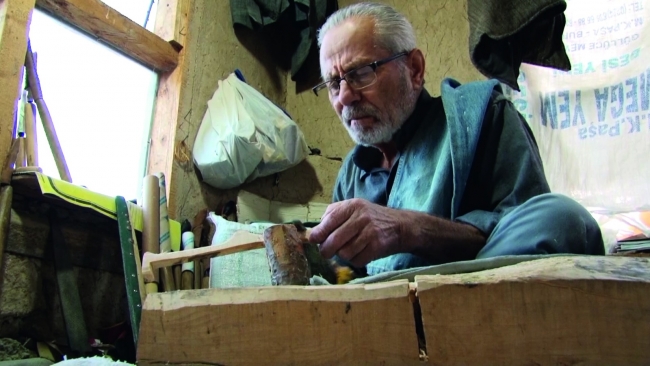 Köylülerin ürettiği şimşir kaşıklara yurt dışından da ilgi büyük