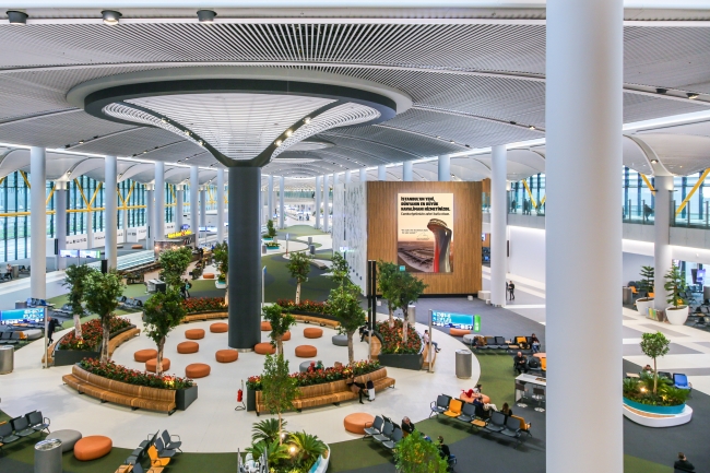 Havacılık tarihinde eşi görülmemiş taşınma için hazırlıklar devam ediyor