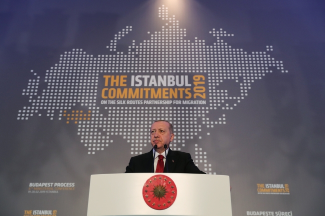 Cumhurbaşkanı Erdoğan: Güvenli bölge formülü mülteciler için en pratik çözümdür