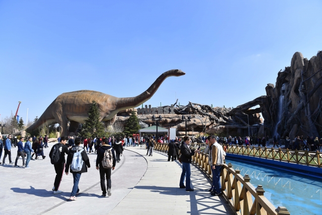 "Wonderland Eurasia"ya 4 günde 1 milyon 700 bin ziyaretçi