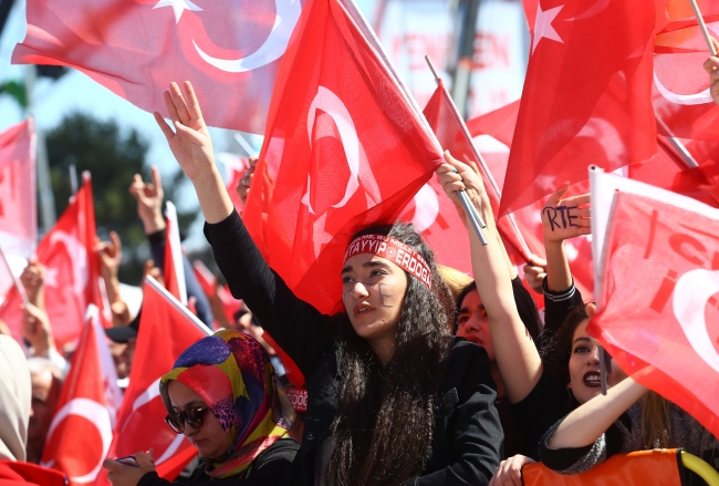 Cumhurbaşkanı Erdoğan: Bu seçim milli irade yüzsüzleri için yolun sonu olacaktır