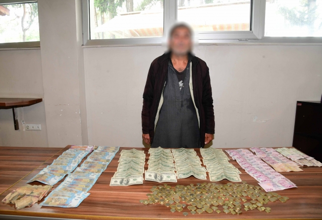Dilencinin üzerinden 36 bin liraya yakın para çıktı