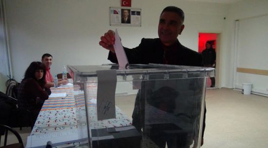 Bulgaristan'da seçimler başladı