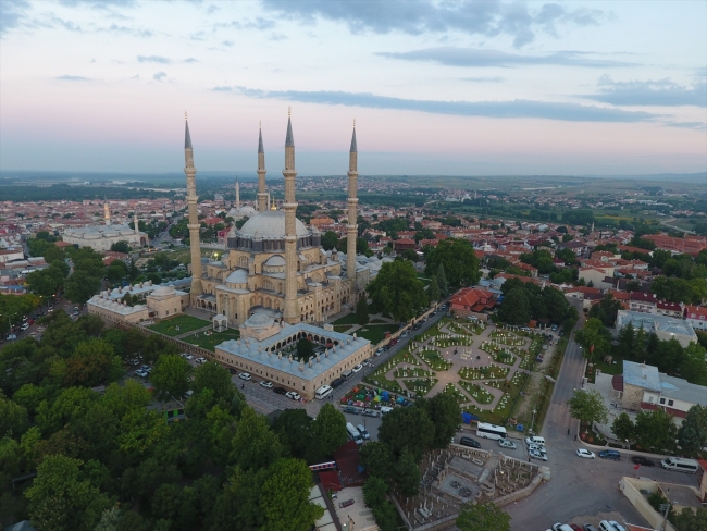 Kırkpınar sevdalıları "Bedava Palas"ta konakladı