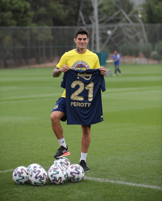 Diego Perotti: Emre Belözoğlu gelmemi çok istedi