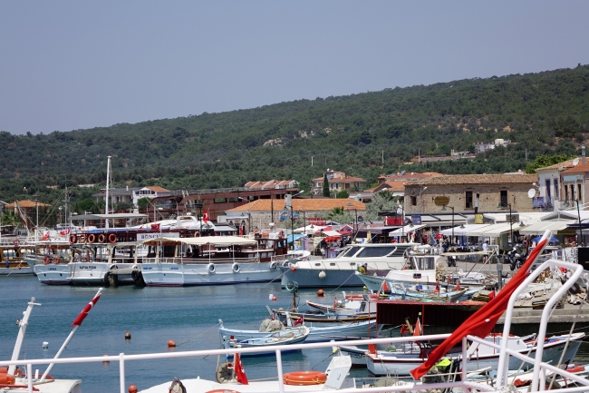 Kuzey Ege'de turizm tesislerinde yer kalmadı