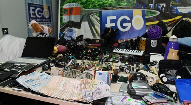 Ankaralılar toplu taşıma araçlarında 9 bin lira unuttu