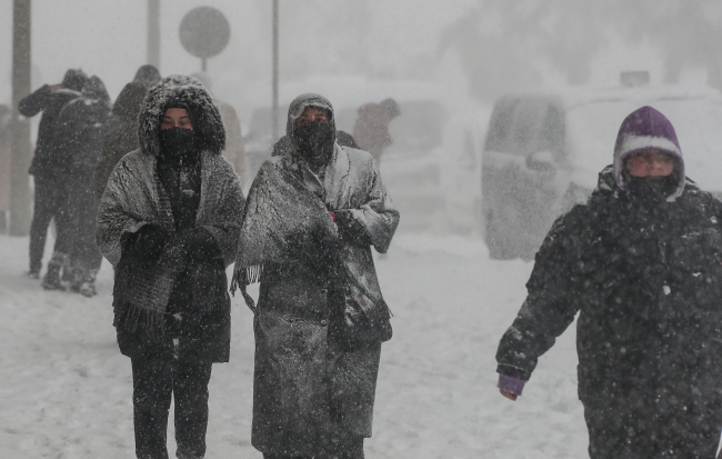 İstanbul'u DEK yağışları vuruyor: Bu geceye dikkat