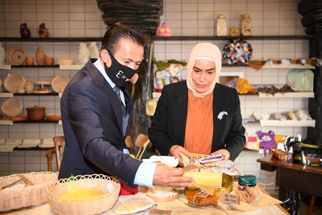 Tuzla'da 'Ekolojik Pazar' açıldı