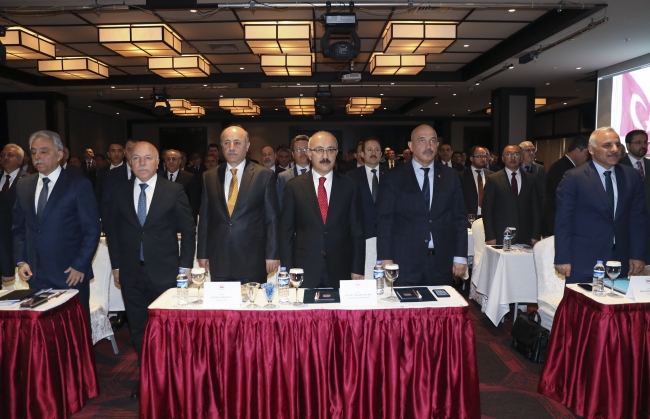 Terörle mücadele sürerken ekonomimizi de güçlendiriyoruz