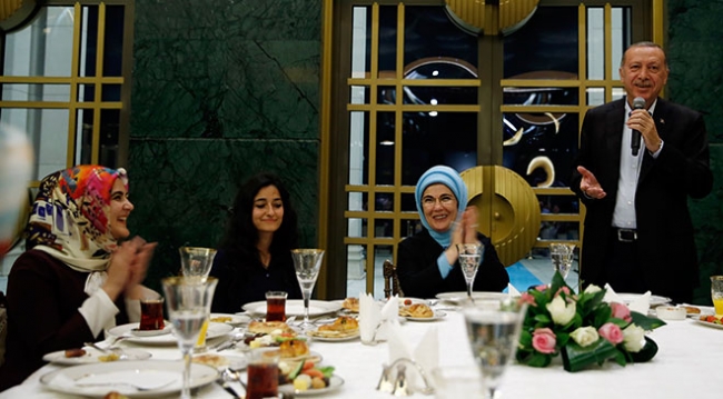 İki bakanlık birleştirilecek