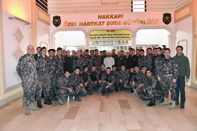 Diyanet İşleri Başkanı Erbaş'tan uyarı: Hocalar daha dikkatli konuşmalı