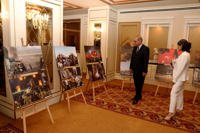 Dünyanın dört bir yanında 15 Temmuz şehitleri anıldı