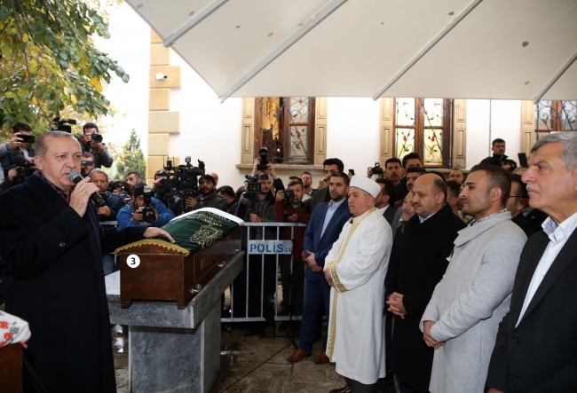 Cumhurbaşkanı Erdoğan'dan sınıf arkadaşına son görev