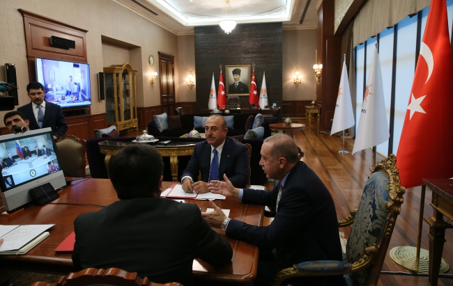 Cumhurbaşkanı Erdoğan, Venezuela Devlet Başkanı Maduro ile telekonferansla görüştü