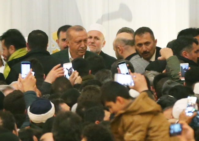 Cumhurbaşkanı Erdoğan Büyük Çamlıca Camii'nde