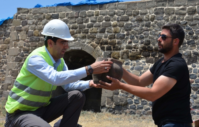 Erzurum Kalesi'nde tarih kazısı