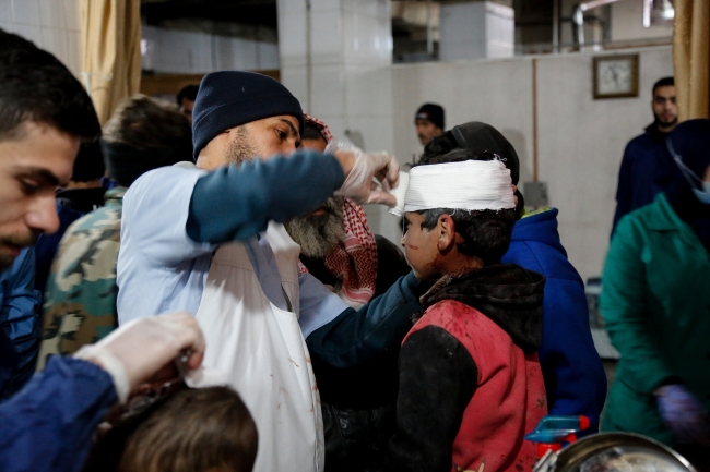 Esed rejimi Doğu Guta'da sivil katliamına devam ediyor: 58 ölü, 45 yaralı