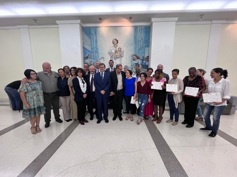 Küba'da bebekler 'Türkiye Yenidoğan Servisi'nde doğacak