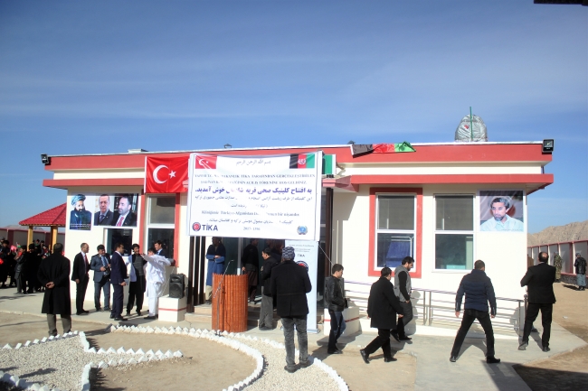 TİKA Afganistan’da klinik yaptırdı