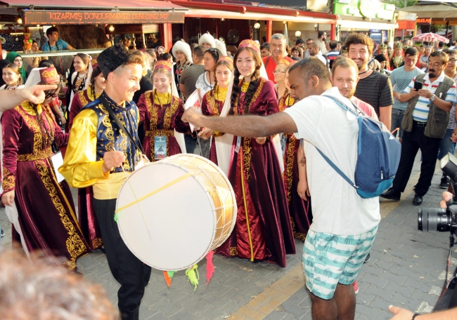 Yalova'da 21. Türk Boyları Kültür Şöleni başladı