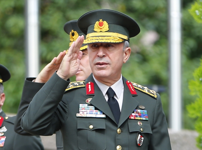 Yeni sistemin ilk kabinesinde kim kimdir?